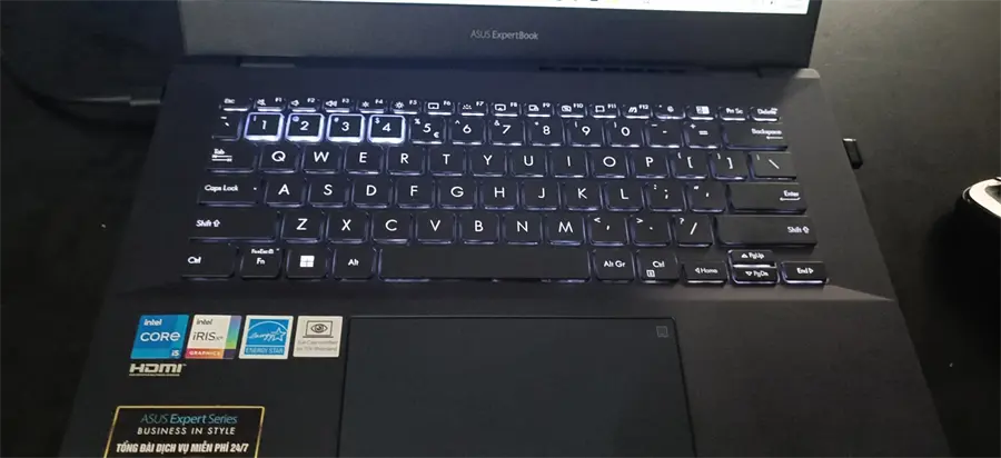 Khách hàng review Laptop Asus ExpertBook B5402CB i5 1240P/16GB/512GB/Win11 (KI0353W) 2