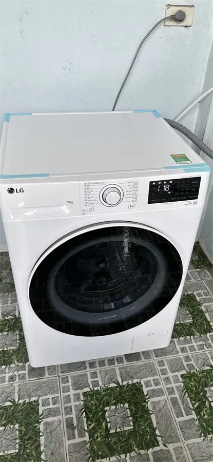 Khách hàng review Máy giặt LG AI DD Inverter 10 kg FV1410S5W 1