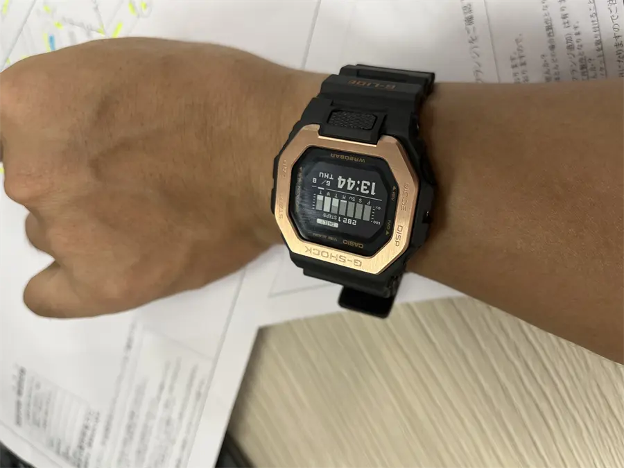 Khách hàng review Đồng hồ G-SHOCK 46 mm Nam GBX-100NS-4DR 2