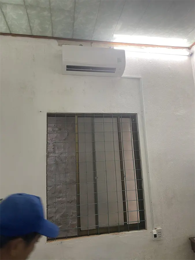 Khách hàng review Máy lạnh Daikin 1 HP ATF25UV1V 1