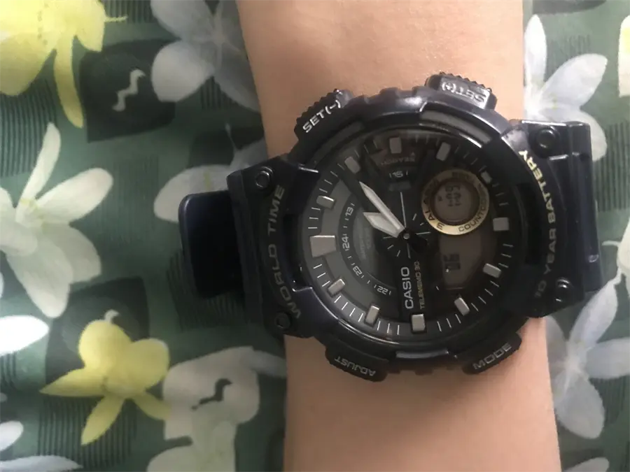 Khách hàng review Đồng hồ CASIO 45.5 mm Nam AEQ-110W-2AVDF 3