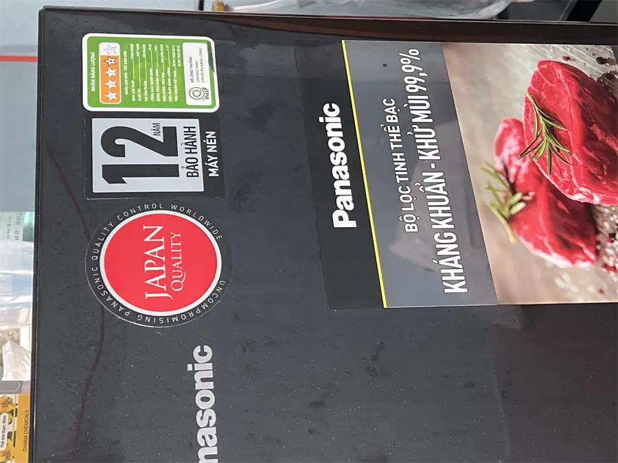Khách hàng review Tủ lạnh Panasonic Inverter 188 lít NR-BA229PKVN 15