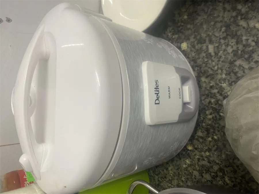 Khách hàng review Nồi cơm nắp gài Delites 1.8 lít NCG1805 15