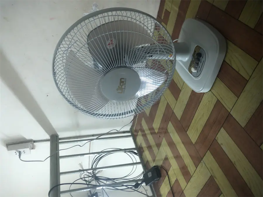 Khách hàng review Quạt bàn Lifan 3 cánh B-212 35W 4