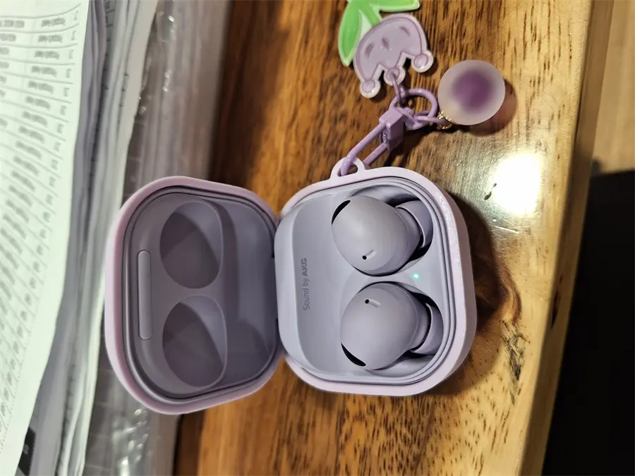 Khách hàng review Tai nghe Bluetooth True Wireless Samsung Galaxy Buds 2 Pro R510N 12