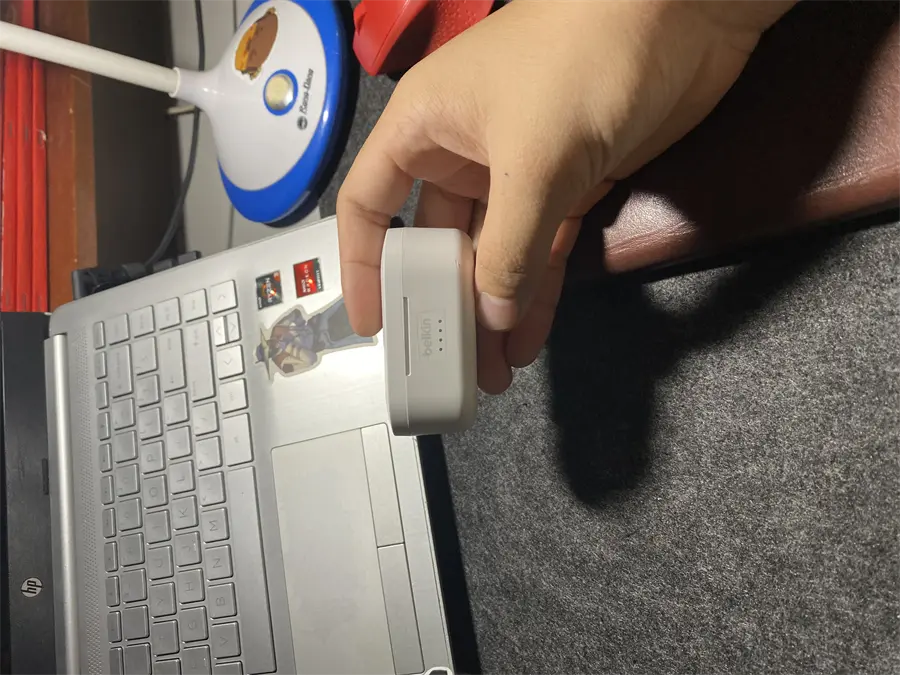 Khách hàng review Tai nghe Bluetooth True Wireless Belkin Soundform AUC001 22