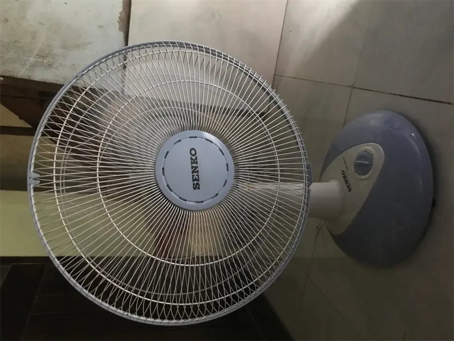 Khách hàng review Quạt bàn Senko 3 cánh B1612 47W 6