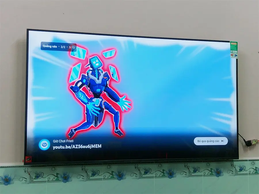 Khách hàng review Smart Tivi Crystal UHD Samsung 4K 55 inch UA55AU8100 4