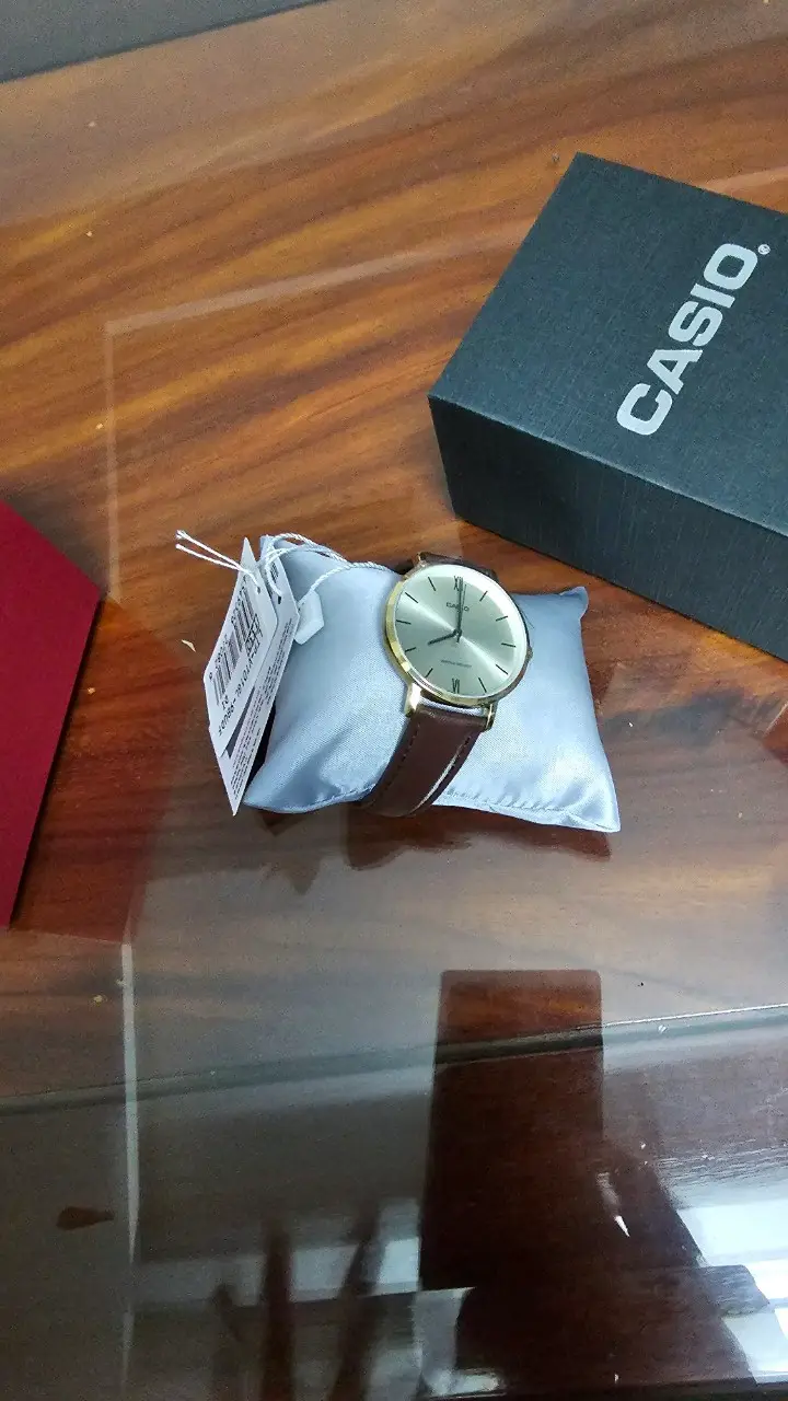 Khách hàng review Đồng hồ Casio Timeless 34 mm Nữ LTP-VT01GL-9BUDF 1