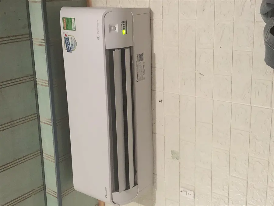 Khách hàng review Máy lạnh Daikin Inverter 1 HP FTKY25WMVMV 29