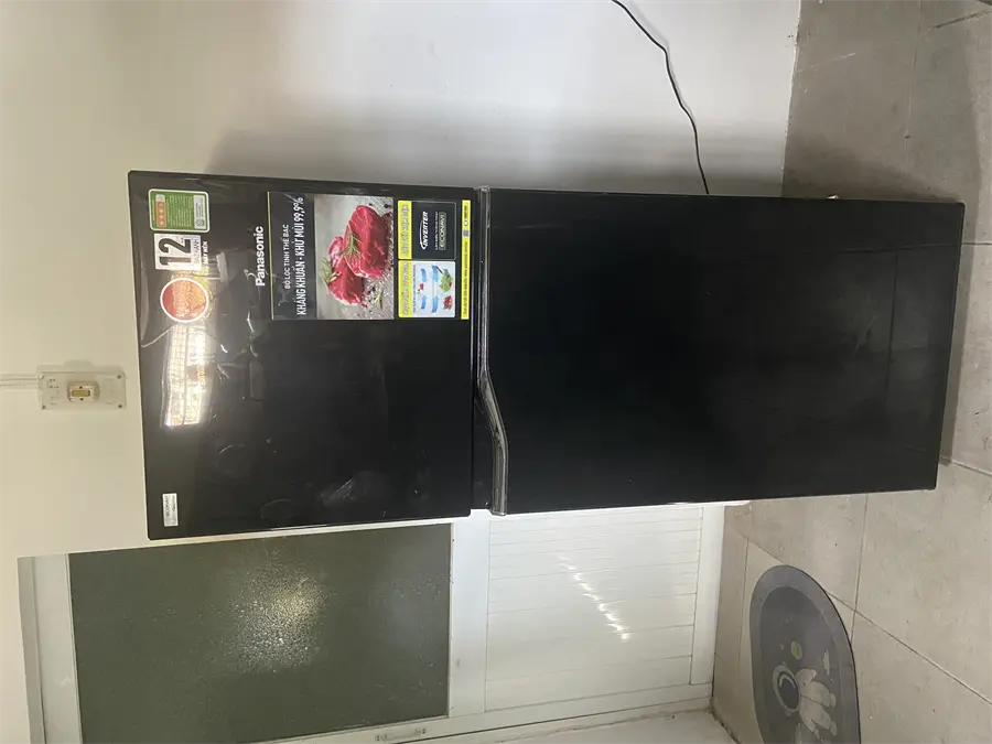 Khách hàng review Tủ lạnh Panasonic Inverter 188 lít NR-BA229PKVN 13