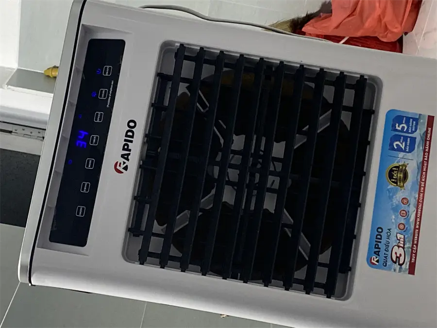 Khách hàng review Quạt điều hòa Rapido 3000D 40W 6