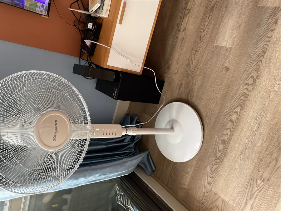 Khách hàng review Quạt đứng Kangaroo 5 cánh KG725 55W 4