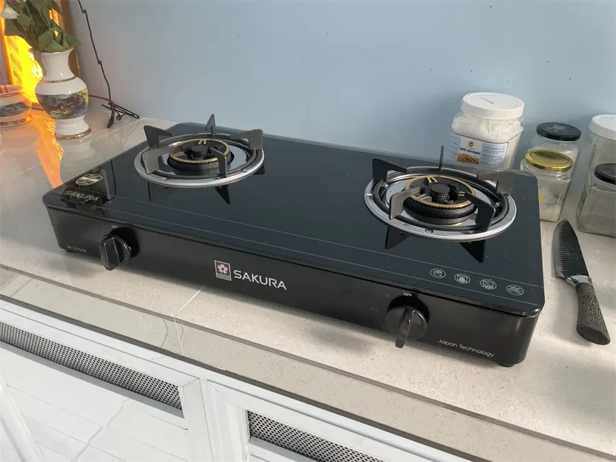 Khách hàng review Bếp ga đôi Sakura SA-2375GB 4