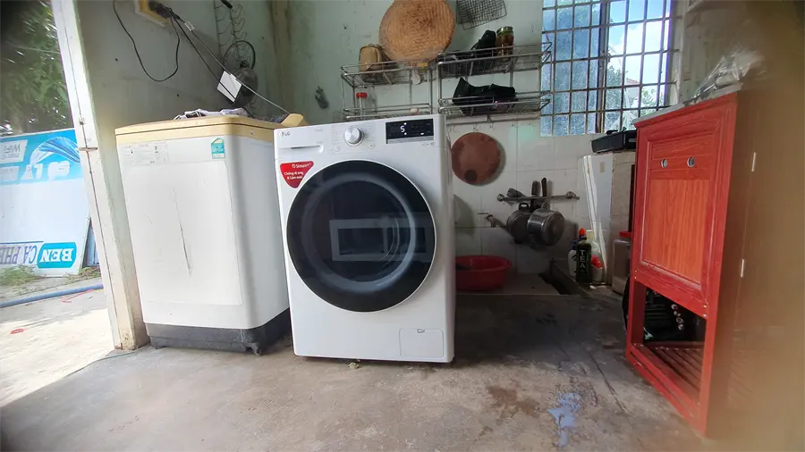 Khách hàng review Máy giặt LG AI DD Inverter 10.5 kg FV1450S3W2 4