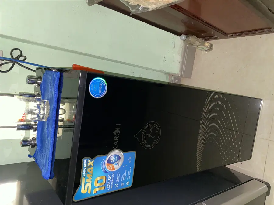 Khách hàng review Máy lọc nước RO nóng nguội lạnh Karofi KAD-X60 10 lõi 8
