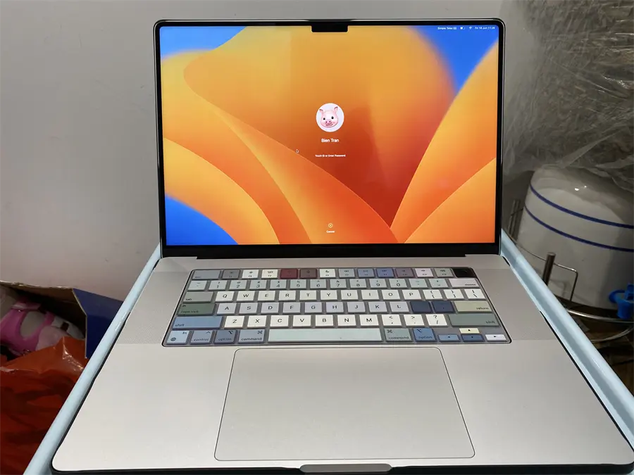 Khách hàng review Laptop Apple MacBook Pro 16 inch M1 Pro 2021 10-core CPU/16GB/1TB/16-core GPU (MK1F3SA/A) 2