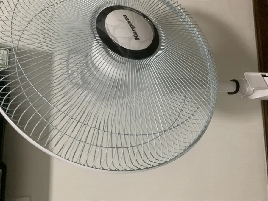 Khách hàng review Quạt sạc điện Kangaroo KG738 2