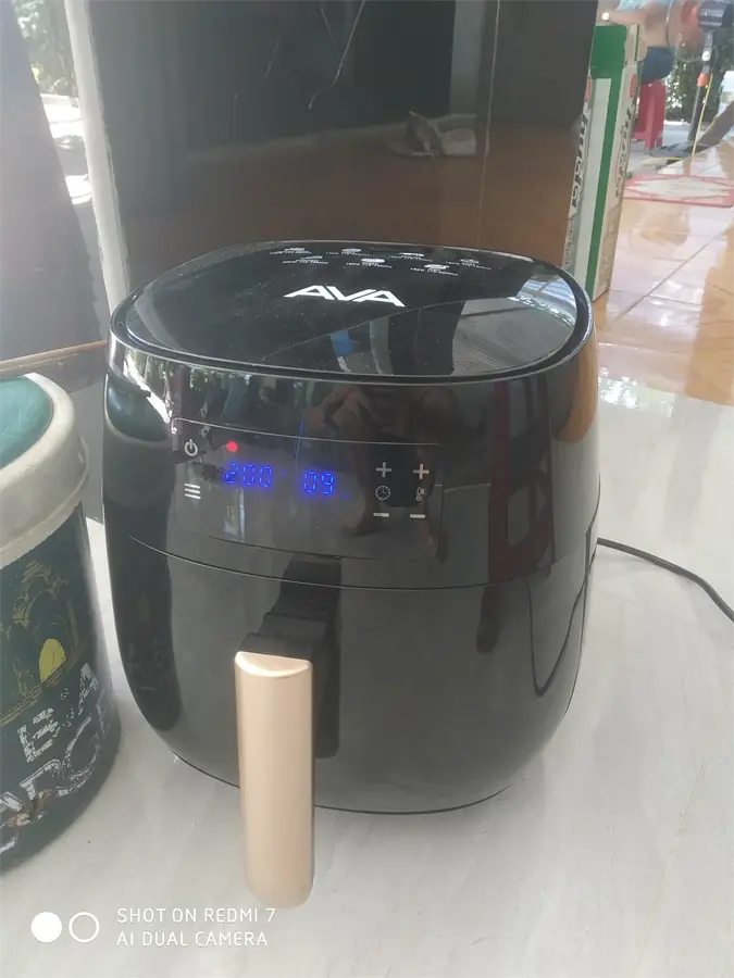 Khách hàng review Nồi chiên không dầu AVA 4 lít AF358T 18