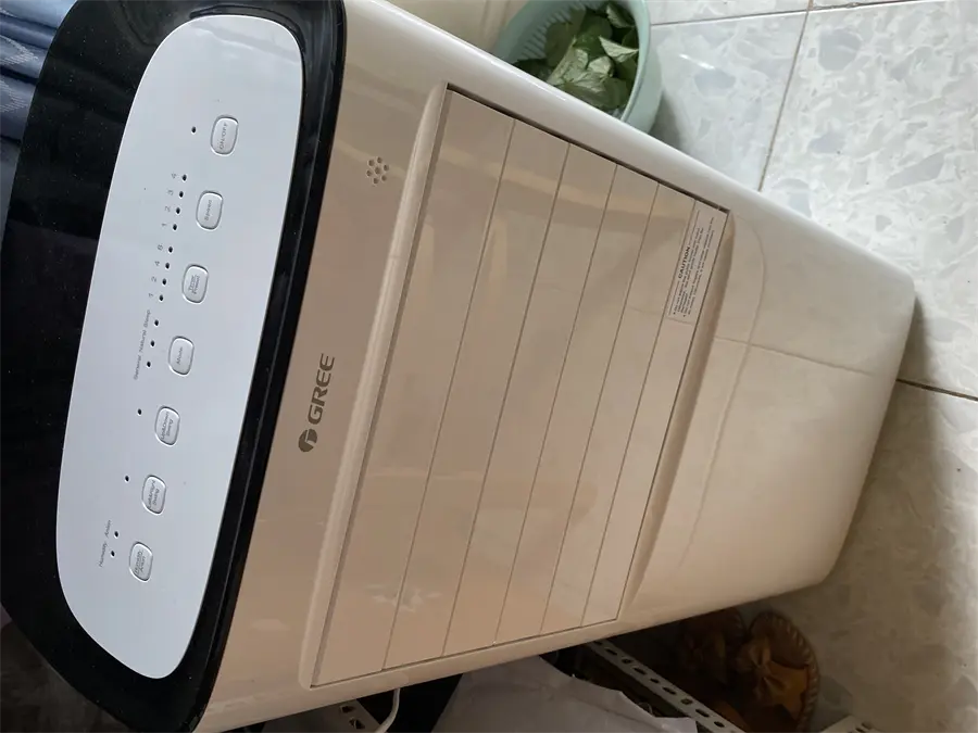 Khách hàng review Quạt điều hoà Gree KSWK-10X61D 68W 11