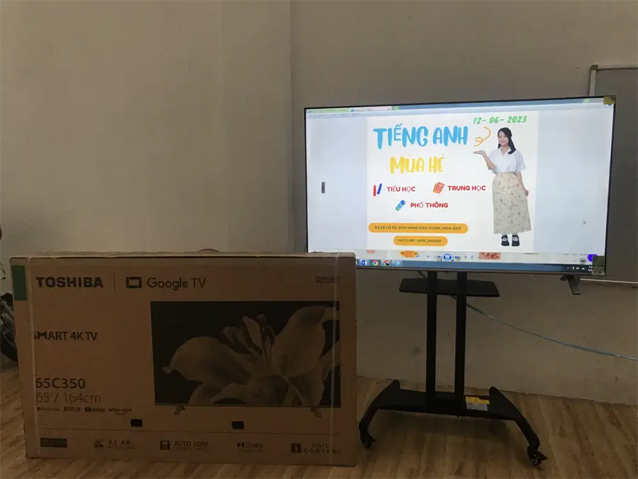 Khách hàng review Google Tivi Toshiba 4K 65 inch 65C350LP 3