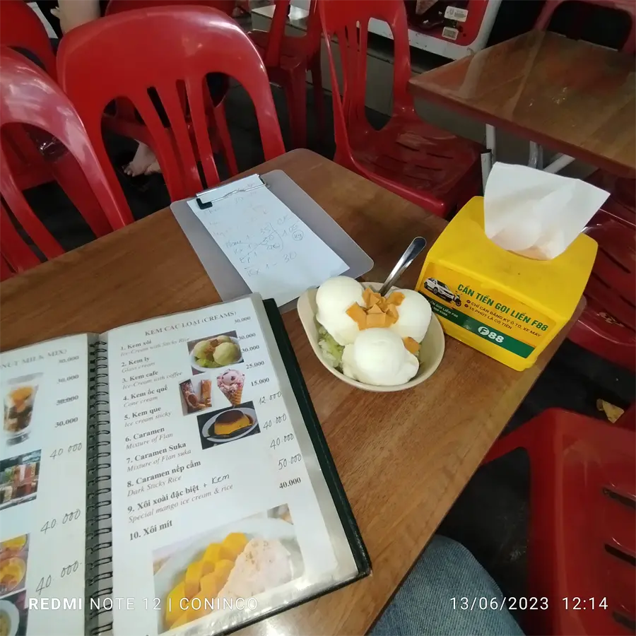 Khách hàng review Điện thoại Xiaomi Redmi Note 12 (4GB/128GB) 10
