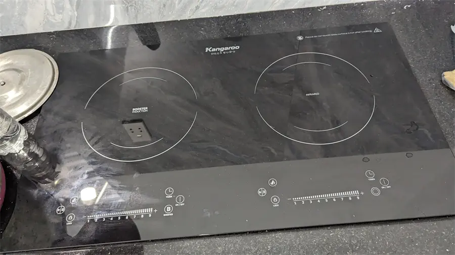 Khách hàng review Bếp từ hồng ngoại âm Kangaroo KG852i 4000W 1