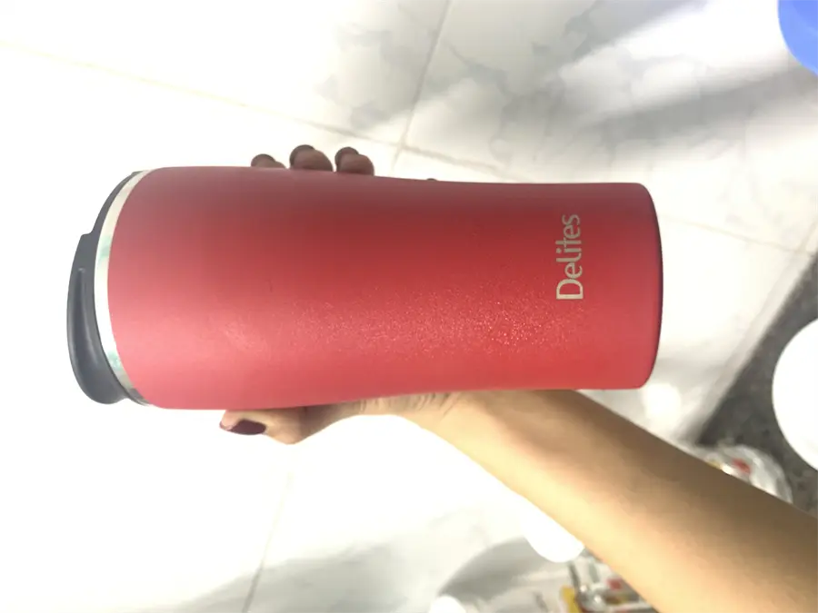 Khách hàng review Ly giữ nhiệt inox 550 ml Delites TBSIP-055Y 1
