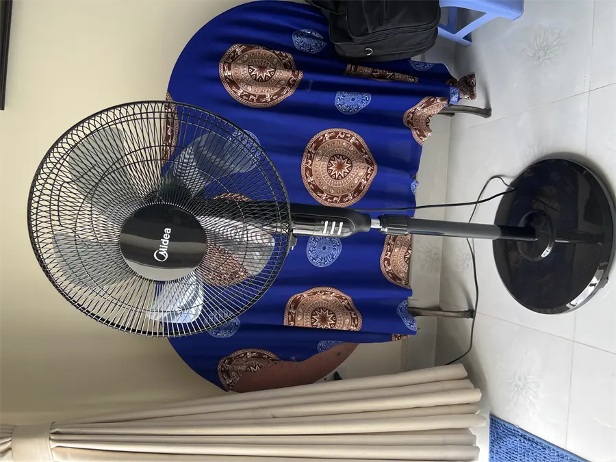 Khách hàng review Quạt đứng Midea 5 cánh FS40-15QR 55W 8