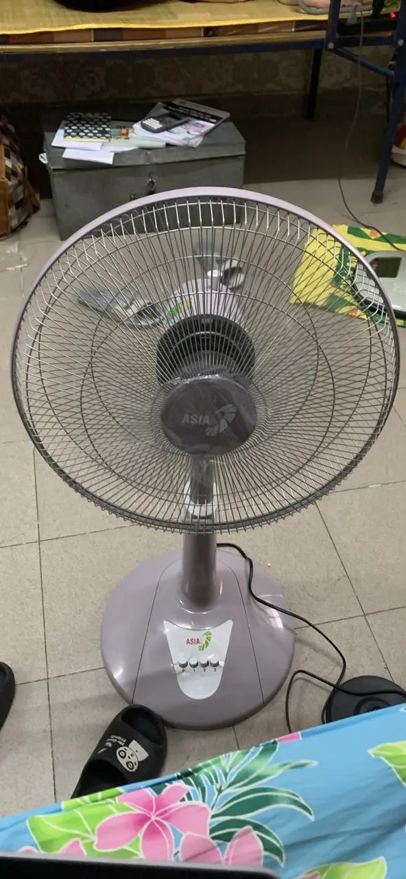 Khách hàng review Quạt lửng Asia 3 cánh VY358990 55W 4