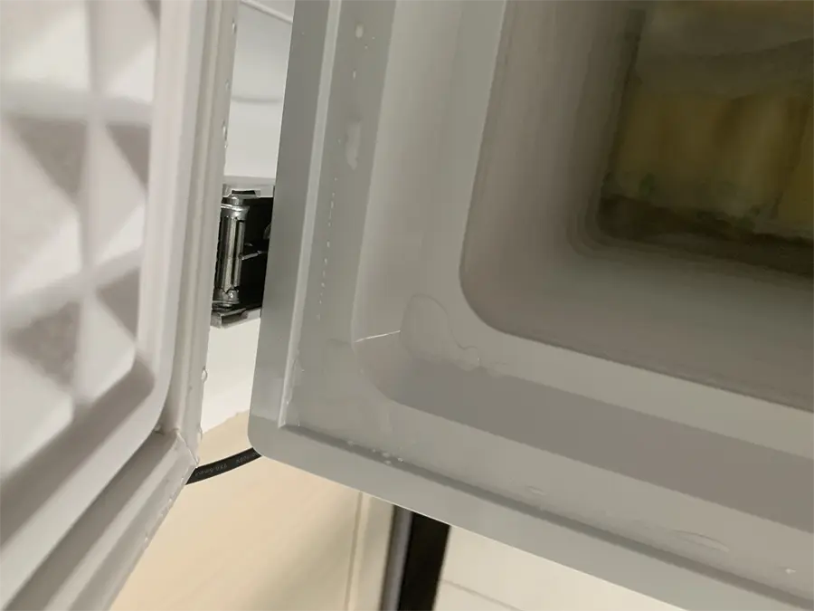 Khách hàng review Tủ đông Hòa Phát 107 lít HPF AN6107 9