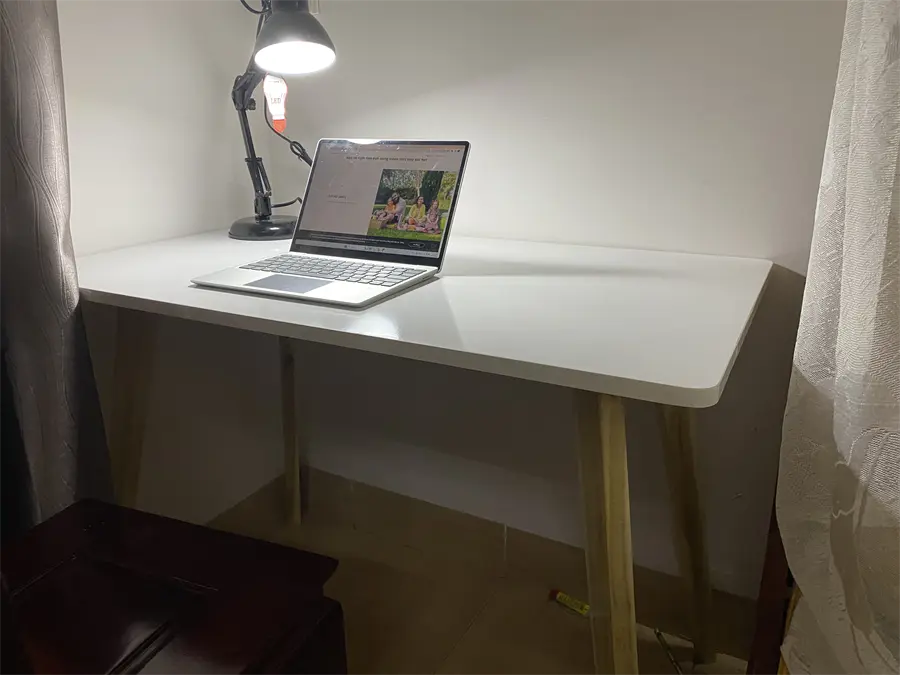 Khách hàng review Đèn bàn học Điện Quang DKL14 B 8