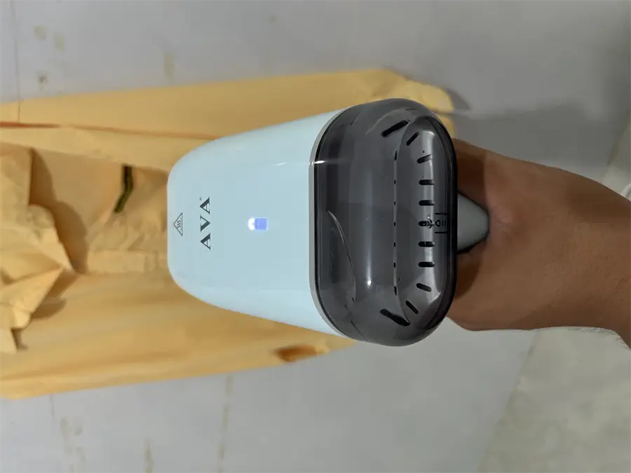 Khách hàng review Bàn ủi hơi nước cầm tay AVA HJ-3016 1400W 1