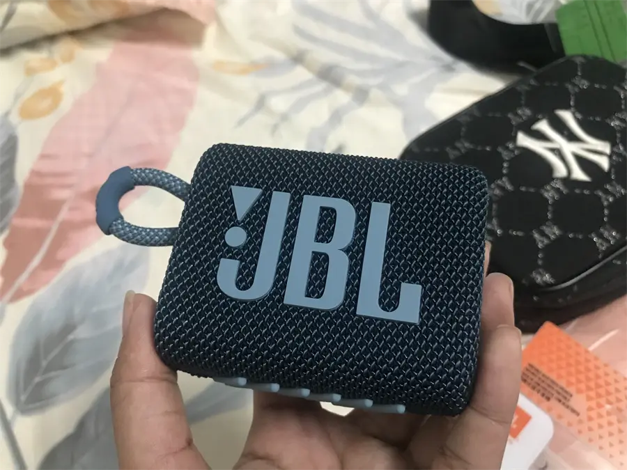 Khách hàng review Loa Bluetooth JBL Go 3 14