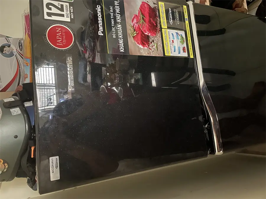 Khách hàng review Tủ lạnh Panasonic Inverter 188 lít NR-BA229PKVN 3