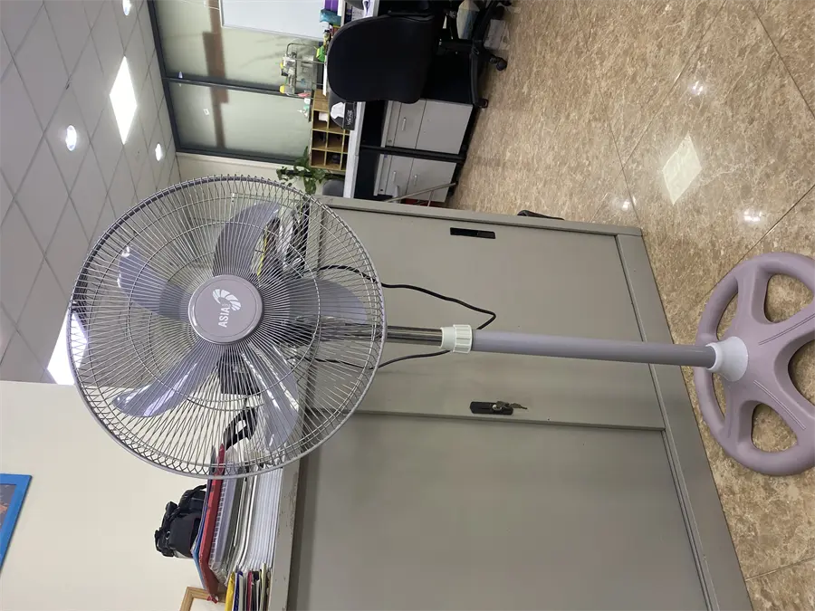 Khách hàng review Quạt đứng Asia 5 cánh VY539790 55W 3