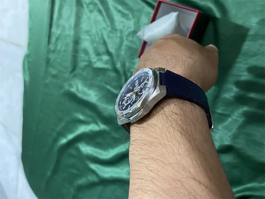 Khách hàng review Đồng hồ EDIFICE CASIO 44.3 mm Nam EFV-640L-2AVUDF 4