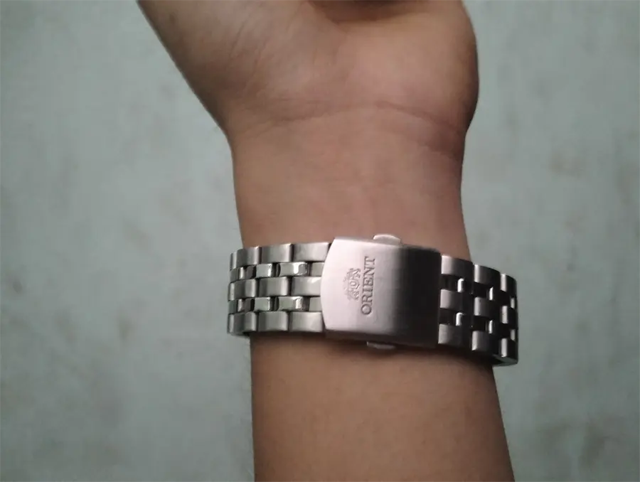 Khách hàng review Đồng hồ ORIENT 37.3 mm Nam SUND6003W0 1