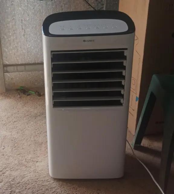 Khách hàng review Quạt điều hoà Gree KSWK-10X61D 68W 10