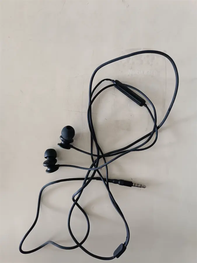 Khách hàng review Tai nghe Có Dây OPPO MH151 2