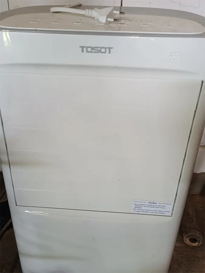 Khách hàng review Quạt điều hoà Gree KSWK-10X61D 68W 9
