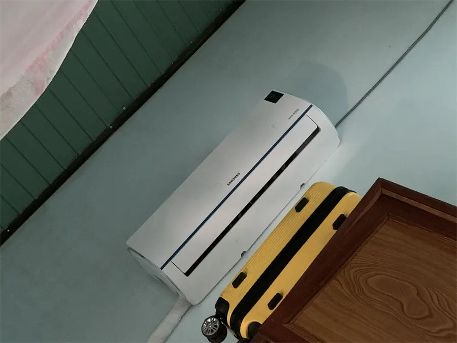 Khách hàng review Máy lạnh Samsung Inverter 1 HP AR09TYHQASINSV 6