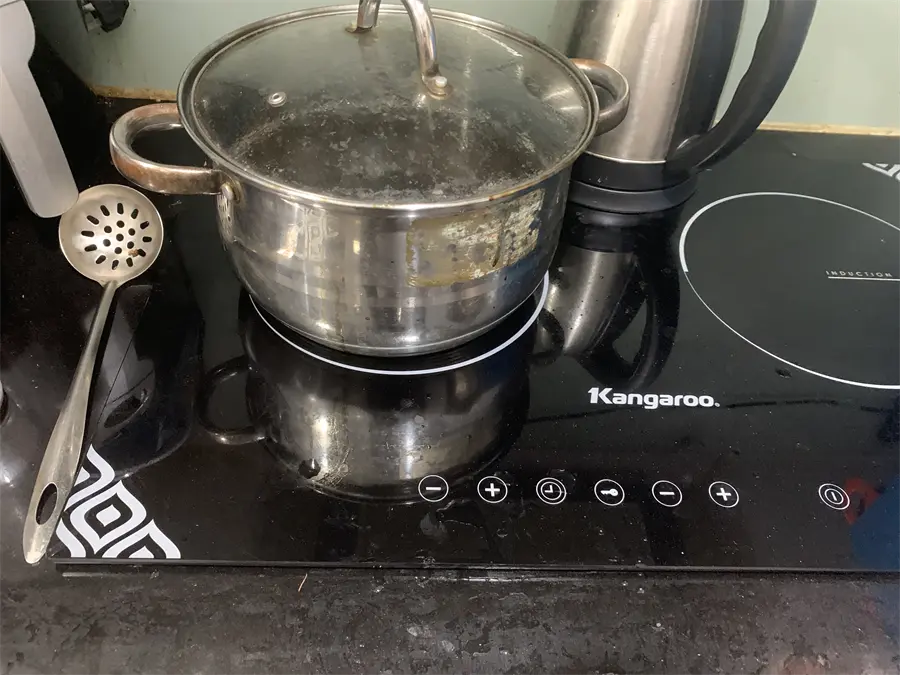 Khách hàng review Bếp từ đôi âm Kangaroo KG498N 3100W 3