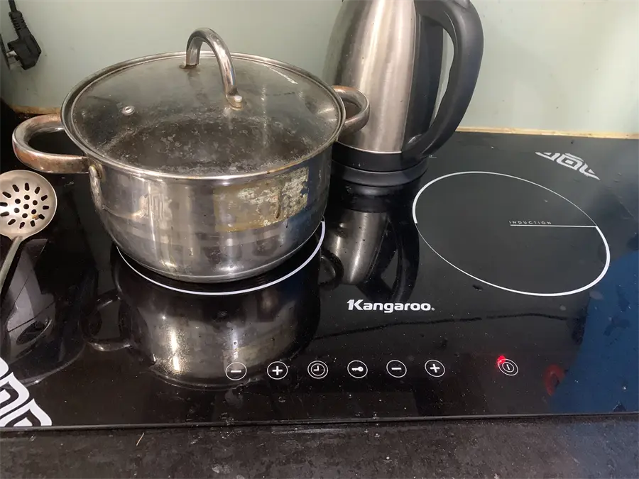 Khách hàng review Bếp từ đôi âm Kangaroo KG498N 3100W 2