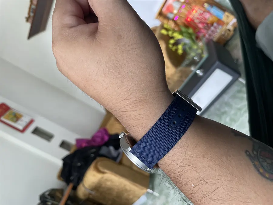 Khách hàng review Đồng hồ MVW 44 mm Nam MP003-01 4