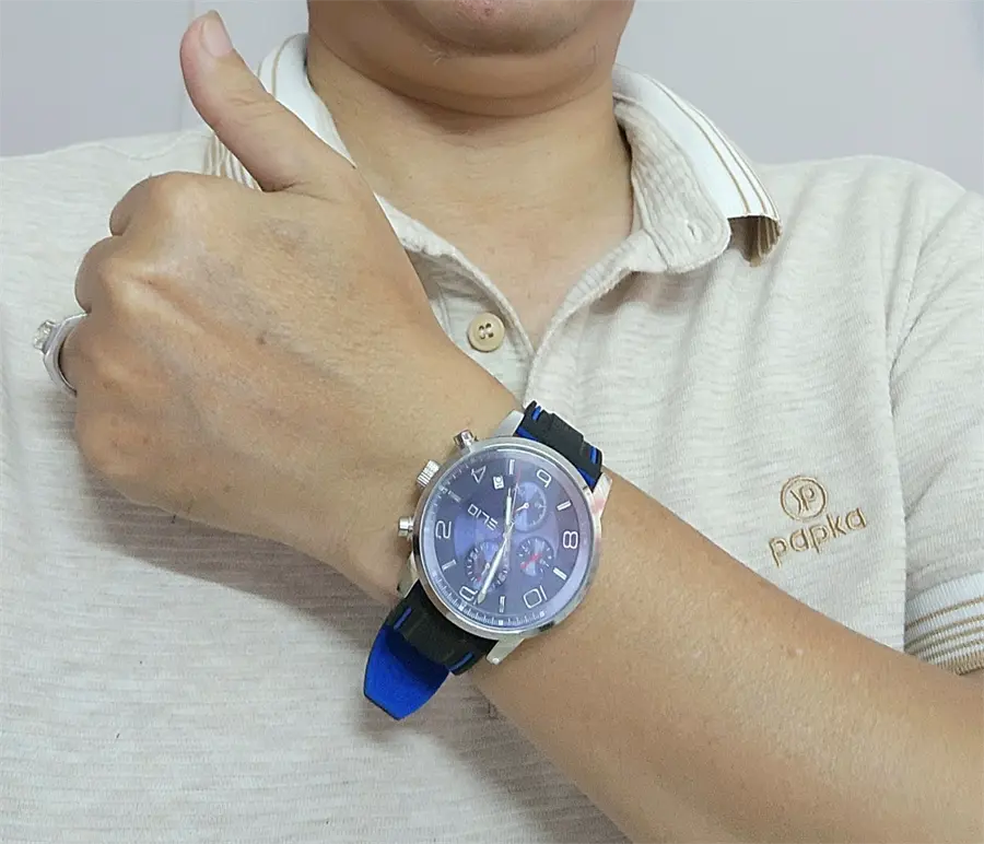 Khách hàng review Đồng hồ ELIO 42.5 mm Nam EP002-01 1