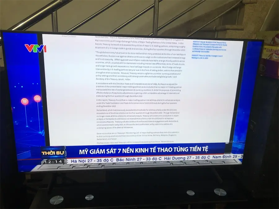 Khách hàng review Smart Tivi Crystal UHD Samsung 4K 55 inch UA55AU8100 23