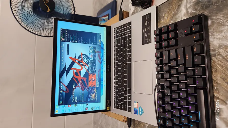 Khách hàng review Laptop Acer Aspire 3 A315 58 787C i7 1165G7/8GB/512GB/Win11 (NX.ADDSV.00J) 1