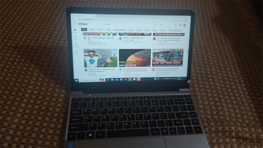 Khách hàng review Laptop CHUWI HeroBook Pro N4020/8GB/256GB/Win10 2