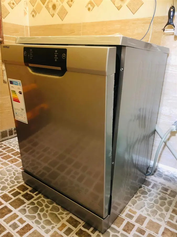 Khách hàng review Máy rửa chén độc lập Hafele HDW F60C (533.23.200) 4